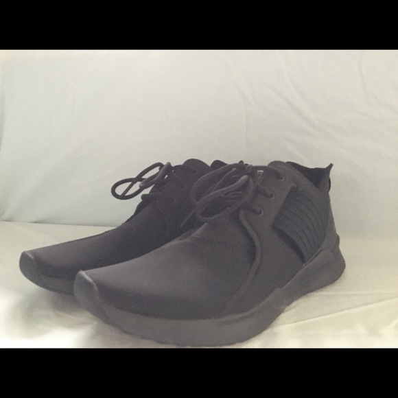 Black Reebok Runners - Picture 2 of 5